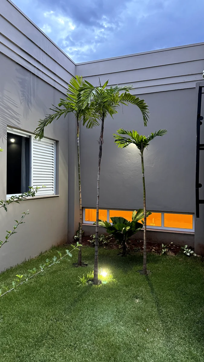 JANELA DE ALUMINIO E VIDRO E VENEZIANA